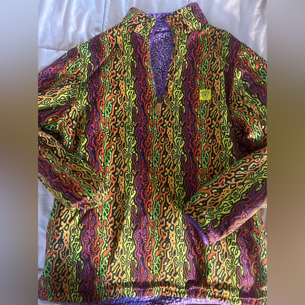 USA PALM’s pullover .  Reversible . Size M.  Worn 1 time.